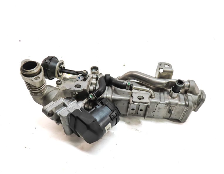 Thumbnail 2: 2015 BMW 535D (F10) 3.0L DIESEL ENGINE EXHAUST EGR VALVE COOLER ASSEMBLY