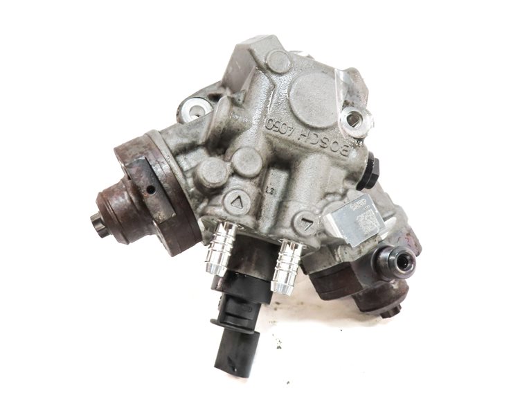 Thumbnail 4: 14-18 BMW 535D 740D X5 (F01 F02 F10 F15) 3.0L DIESEL HPFP MECHANICAL FUEL PUMP
