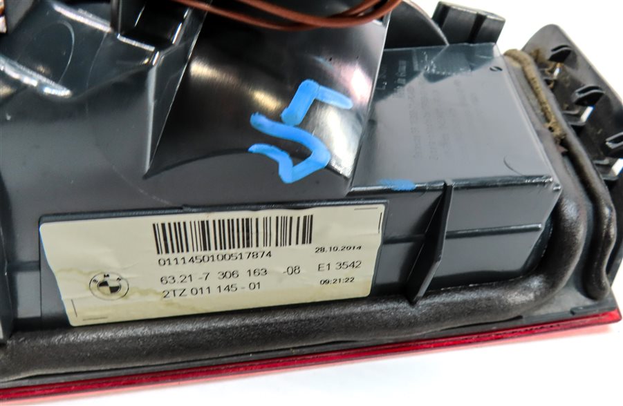 Thumbnail 5: 2014-2016 BMW 528i 535i 550i M5 (F10) LEFT DRIVER TRUNK TAILLIGHT LIGHT LAMP