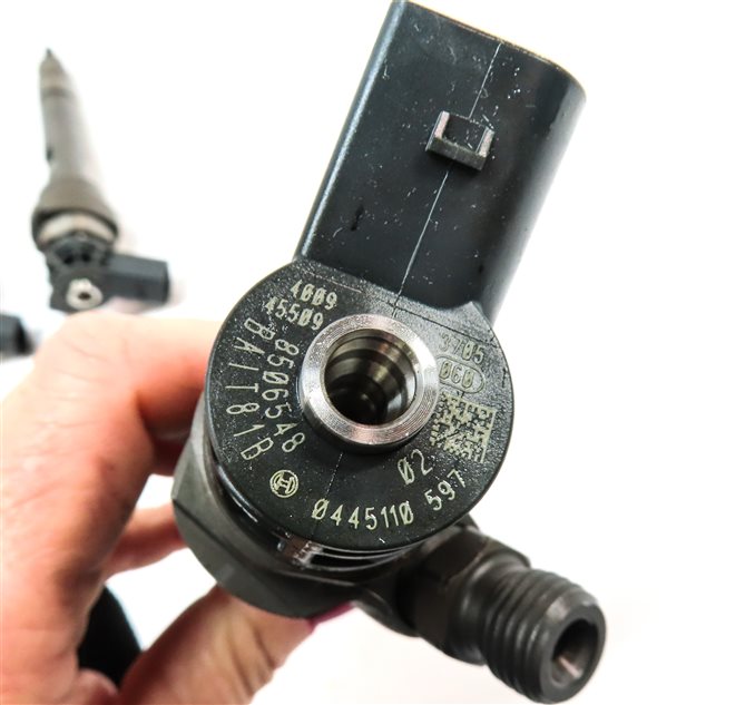 Thumbnail 8: 2014-2018 BMW 328i 535i 740i X5 - 2.0L / 3.0L DIESEL ENGINE FUEL INJECTOR SET 6