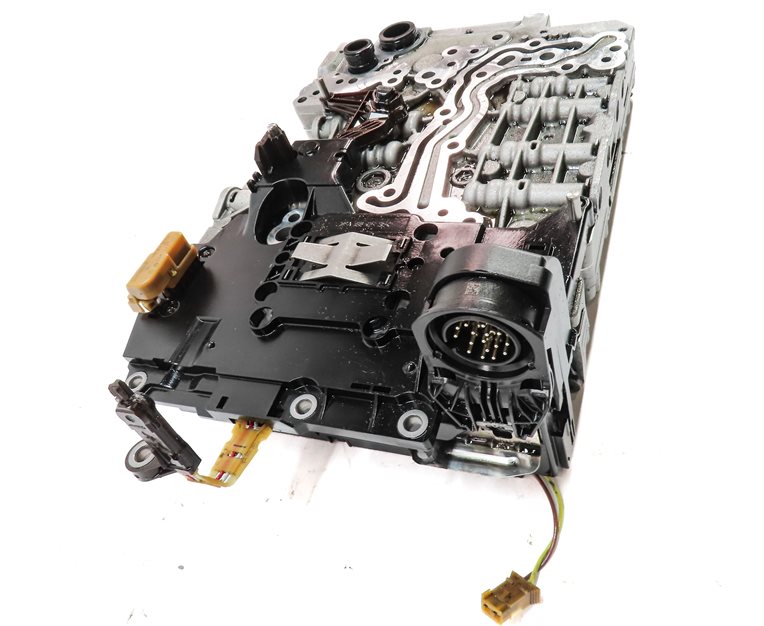 Thumbnail 4: 14-16 BMW 535D (F10) RWD DIESEL 8HP70 AUTOMATIC TRANSMISSION ASSEMBLY VALVE BODY