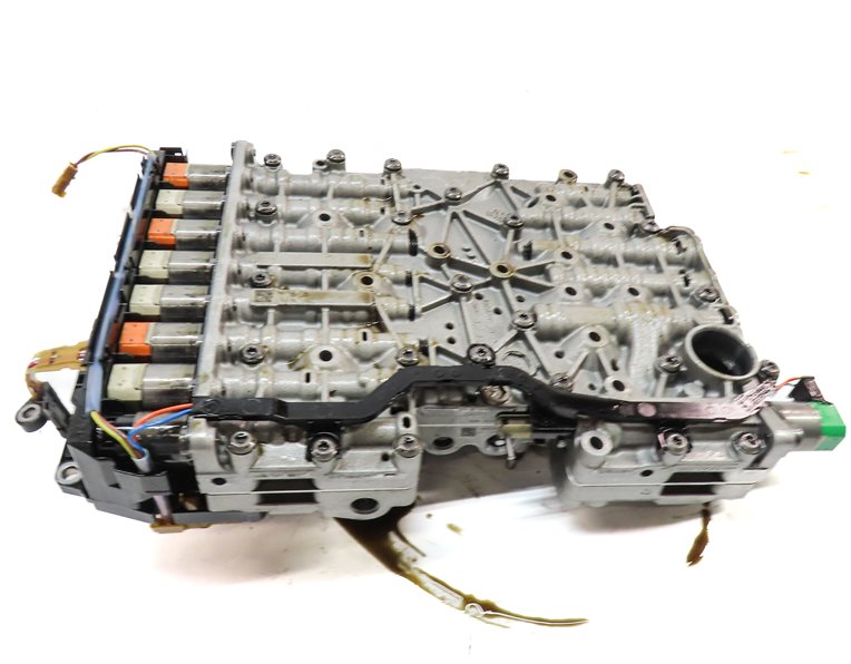 Thumbnail 7: 14-16 BMW 535D (F10) RWD DIESEL 8HP70 AUTOMATIC TRANSMISSION ASSEMBLY VALVE BODY