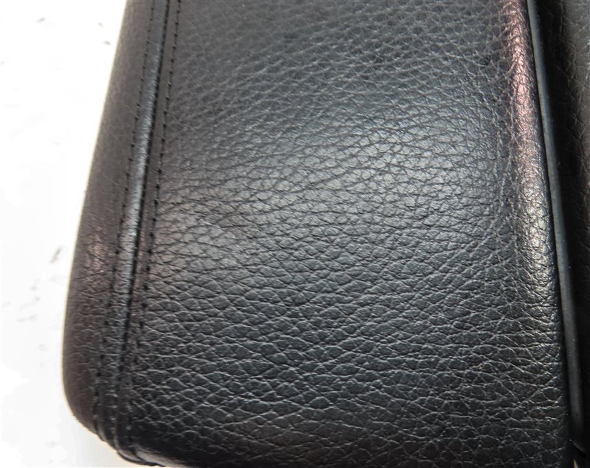 Thumbnail 9: 2012-2016 BMW 528i 535i 550i (F10) FRONT CENTER CONSOLE ARMREST LID (Black)