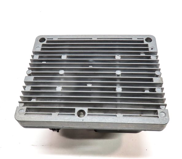 Thumbnail 4: 2014 RANGE ROVER SPORT (L494) 3.0L SUPER POWER DISTRIBUTION CONTROL MODULE