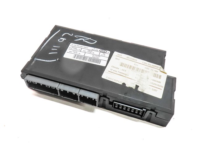 Thumbnail 1: 2014 RANGE ROVER SPORT (L494) FRONT RIGHT PASSENGER SEAT CONTROL MODULE
