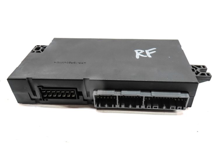 Thumbnail 4: 2014 RANGE ROVER SPORT (L494) FRONT RIGHT PASSENGER SEAT CONTROL MODULE