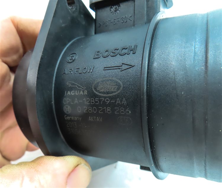 Thumbnail 8: 2013-2019 JAGUAR LAND ROVER F-TYPE XF LR4 ROVER SPORT MASS AIR FLOW SENSOR