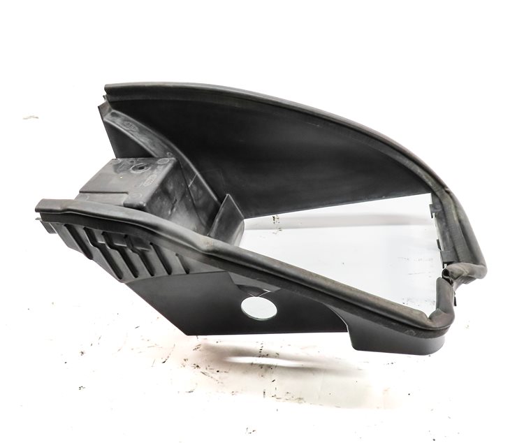 Thumbnail 3: 2014 RANGE ROVER SPORT (L494) FRONT LEFT DRIVER AUXILIARY RADIATOR SHROUD DUCT