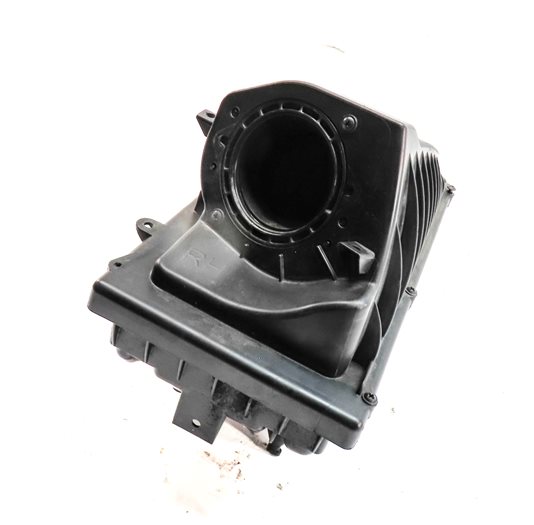 Thumbnail 1: 13-14 RANGE ROVER SPORT L405 L494 3.0L 5.0L ENGINE RIGHT AIR INTAKE FILTER BOX