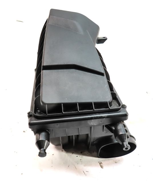 Thumbnail 4: 13-14 RANGE ROVER SPORT L405 L494 3.0L 5.0L ENGINE RIGHT AIR INTAKE FILTER BOX