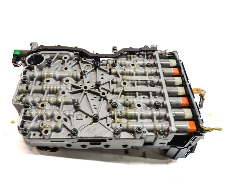 Thumbnail 7: 13-16 RANGE ROVER (L405 L494) SUPER 8HP TRANSMISSION VALVE BODY AUTO START STOP