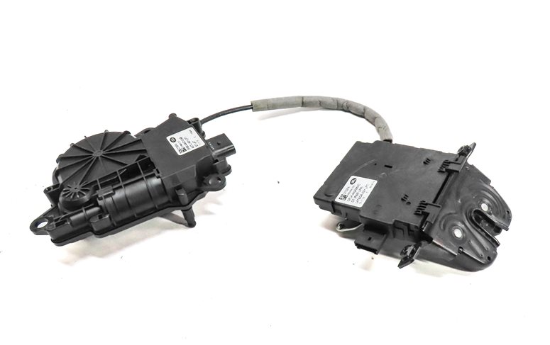 Thumbnail 1: 2014 RANGE ROVER SPORT (L494) REAR TRUNK LIFTGATE HATCH LID LOCK LATCH ACTUATOR