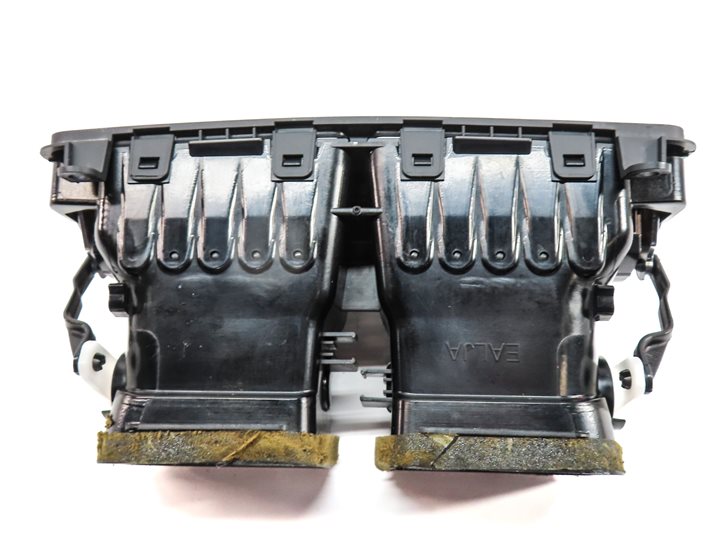 Thumbnail 5: 2014 RANGE ROVER SPORT (L494) REAR CENTER CONSOLE HEAT AIR AC HVAC DUAL VENT
