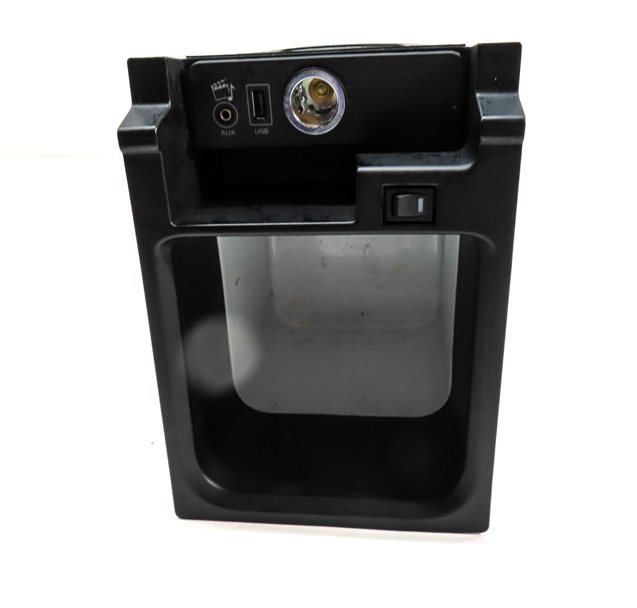 Thumbnail 2: 2014 ROVER SPORT (L494) FRONT CENTER CONSOLE REFRIGERATOR COOLER BOX w/AUX IN