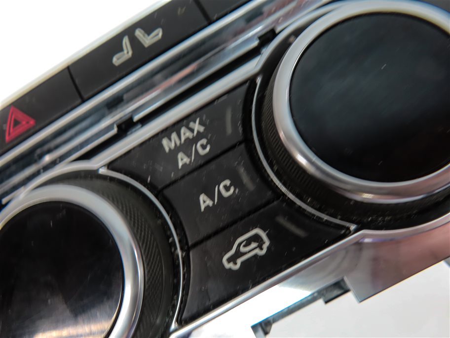 Thumbnail 7: 14-15 RANGE ROVER SPORT (L405 L494) FRONT HEATER A/C TEMPERATURE RADIO CONTROL