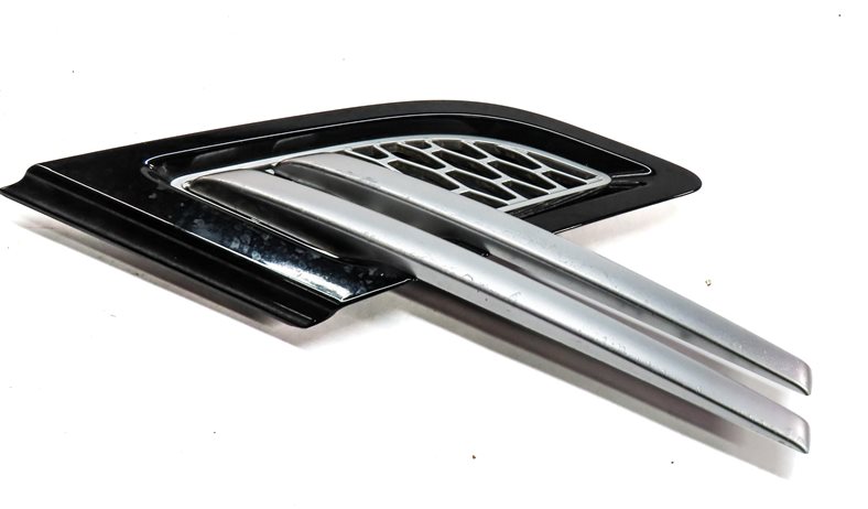 2014 RANGE ROVER SPORT (L494) FRONT RIGHT PASSENGER FENDER GRILLE TRIM VENT