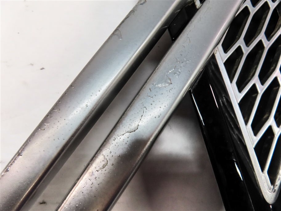 Thumbnail 7: 2014 RANGE ROVER SPORT (L494) FRONT RIGHT PASSENGER FENDER GRILLE TRIM VENT