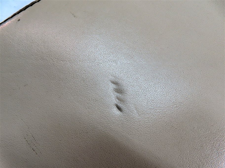 Thumbnail 11: 14-20 RANGE ROVER SPORT (L494) FRONT CENTER CONSOLE ARMREST ARM REST LID (BEIGE)