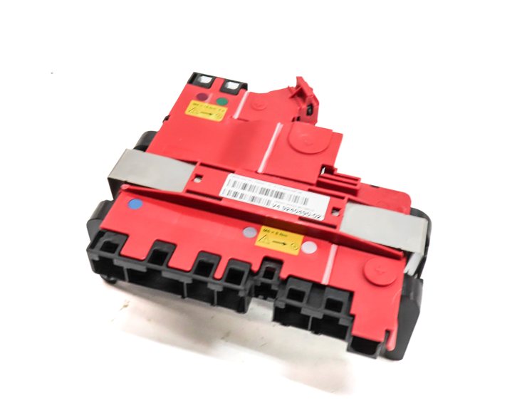 Thumbnail 1: 13 BMW 640I GRAN COUPE F06 3.0L (N55) POSITIVE BATTERY POWER DISTRIBUTION PLATE