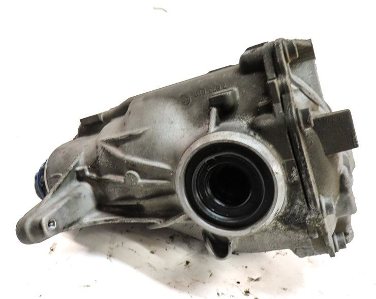 Thumbnail 8: 11-19 BMW 528i 535i 640i (F10 F12) REAR DIFFERENTIAL GEAR CARRIER (3.23 RATIO)