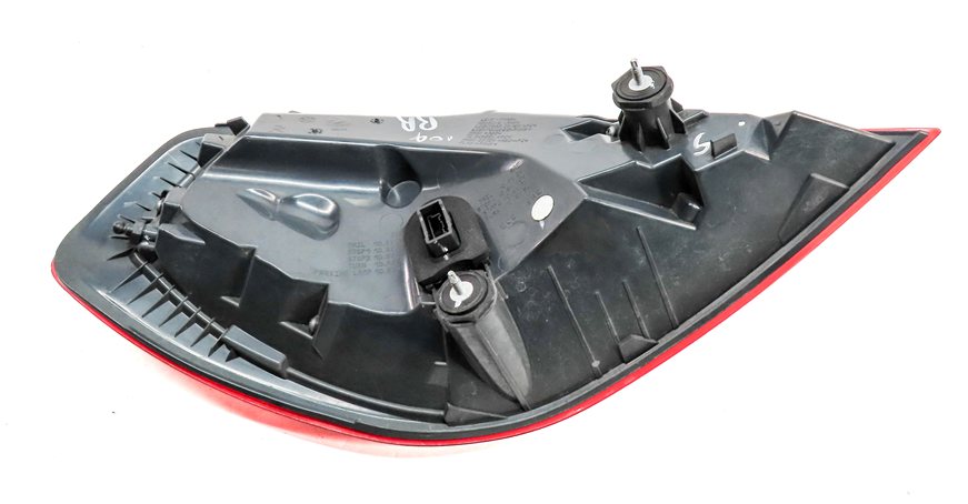 Thumbnail 5: 12-19 BMW 640i 650i M6 ///M (F06 F12 F13) RIGHT PASSENGER TAILLIGHT BRAKE LIGHT