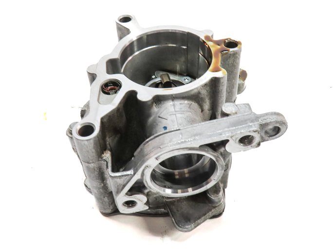 Thumbnail 3: 2009-2017 AUDI A4 A5 A6 (B8 8T 8K C7) 2.0L TURBO ENGINE BRAKE VACUUM PUMP