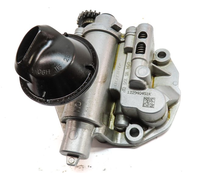 Thumbnail 4: 2013 AUDI A6 (C7 4G) 2.0L (CAEB) ENGINE MOTOR OIL FLUID PUMP w/ PICK UP TUBE