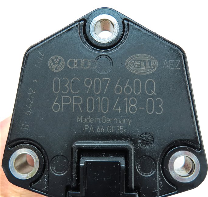 Thumbnail 5: 2013 AUDI A6 (C7 4G) 2.0L (CAEB) ENGINE MOTOR OIL FLUID LEVEL SENSOR MODULE
