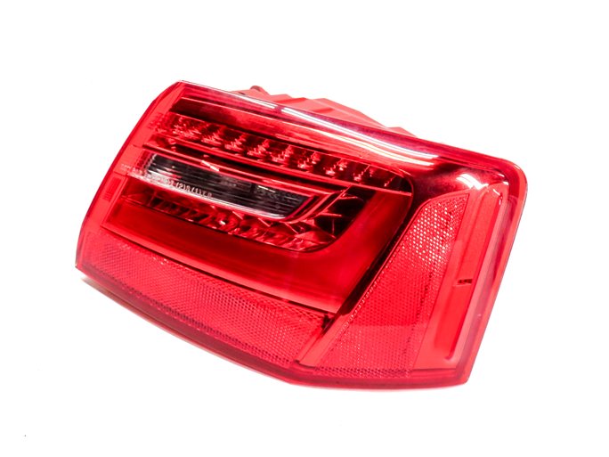 2012-2015 AUDI A6 S6 (C7) RIGHT PASSENGER OUTER TAILLIGHT BRAKE LIGHT LAMP (LED)
