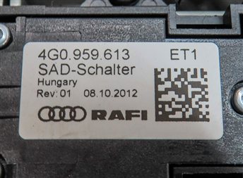 Thumbnail 8: 2013 AUDI A6 (C7 4G) FRONT INTERIOR DOME MAP READING LIGHT LAMP (Gray)