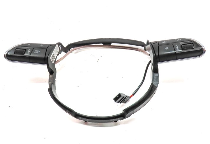 Thumbnail 2: 2013 AUDI A6 (C7 4G) DRIVER STEERING WHEEL PHONE NAVIGATION MEDIA CONTROL SWITCH