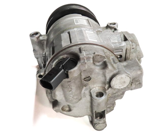 Thumbnail 6: 2012-2016 AUDI A6 (C7) 2.0L CAEB / CAED TURBO ENGINE AIR A/C COMPRESSOR PUMP