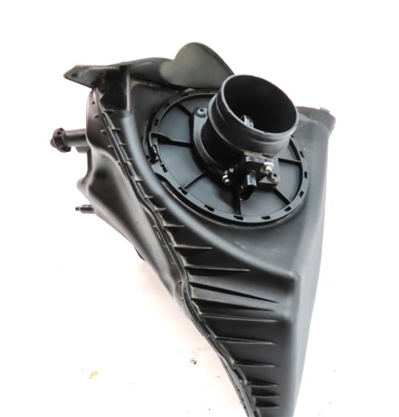 Thumbnail 3: 2012-2016 AUDI A6 (C7 4G) 2.0L (CAEB) ENGINE AIR INTAKE FILTER BOX