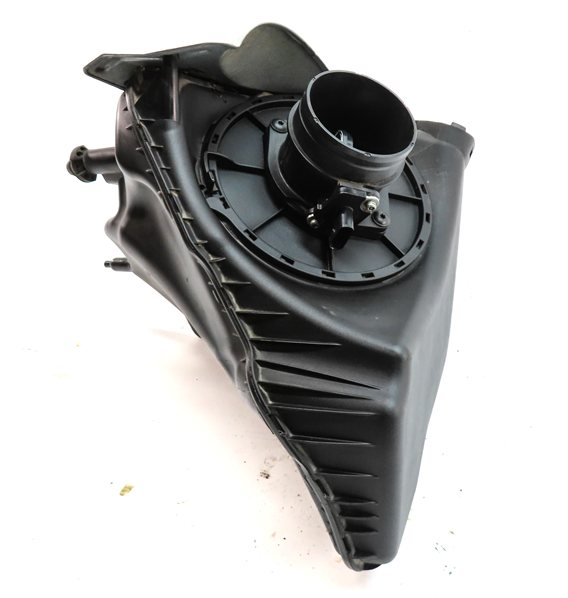 Thumbnail 4: 2012-2016 AUDI A6 (C7 4G) 2.0L (CAEB) ENGINE AIR INTAKE FILTER BOX