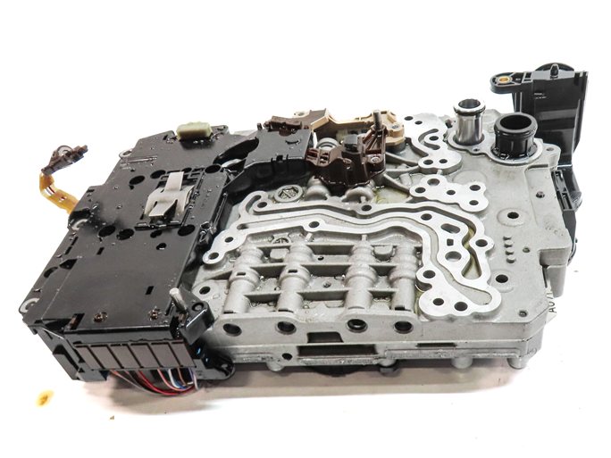 Thumbnail 2: 13-15 AUDI A6 (C7) 2.0L AWD QUATTRO NGR AUTO AUTOMATIC TRANSMISSION VALVE BODY