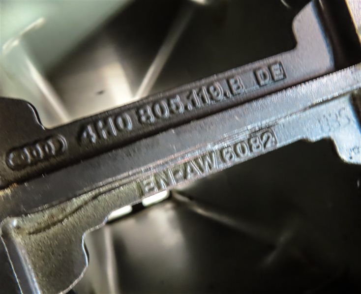 Thumbnail 7: 11-18 AUDI A8 S8 (D4 4H) FRONT LEFT & RIGHT BUMPER REINFORCEMENT BAR BRACKET SET