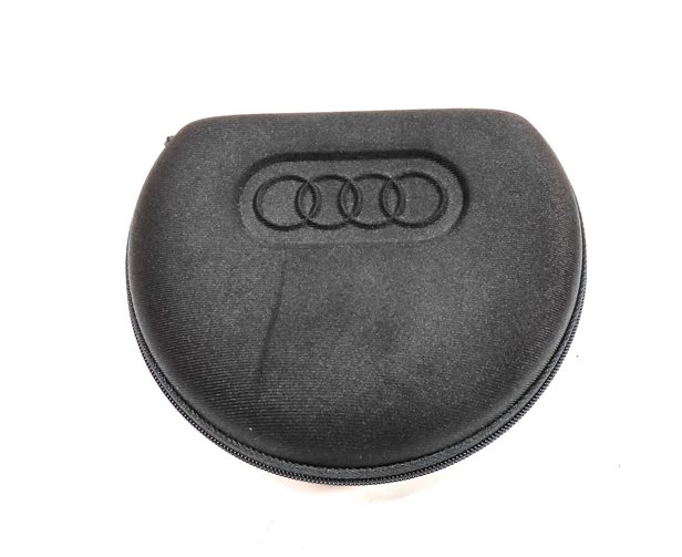 Thumbnail 2: 2013 AUDI A8 (D4 4H) MEDIA DVD PLAYER WIRELESS HEADPHONES w/ BLACK CARRY CASE