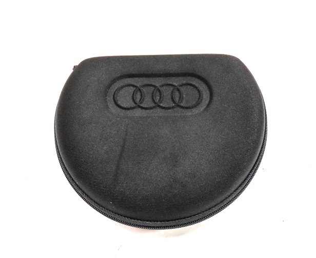 Thumbnail 3: 2013 AUDI A8 (D4 4H) MEDIA DVD PLAYER WIRELESS HEADPHONES w/ BLACK CARRY CASE