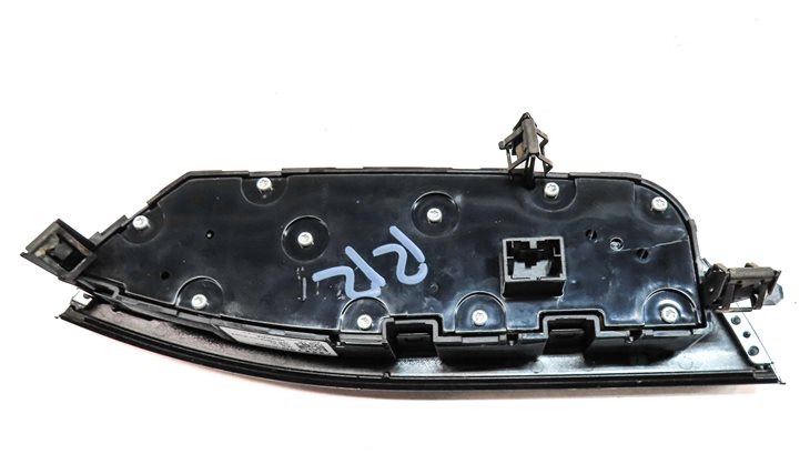 Thumbnail 4: 2013 AUDI A8 (D4 4H) REAR RIGHT SEAT POSTION ADJUST SWITCH w/ LUMBAR & MASSAGE