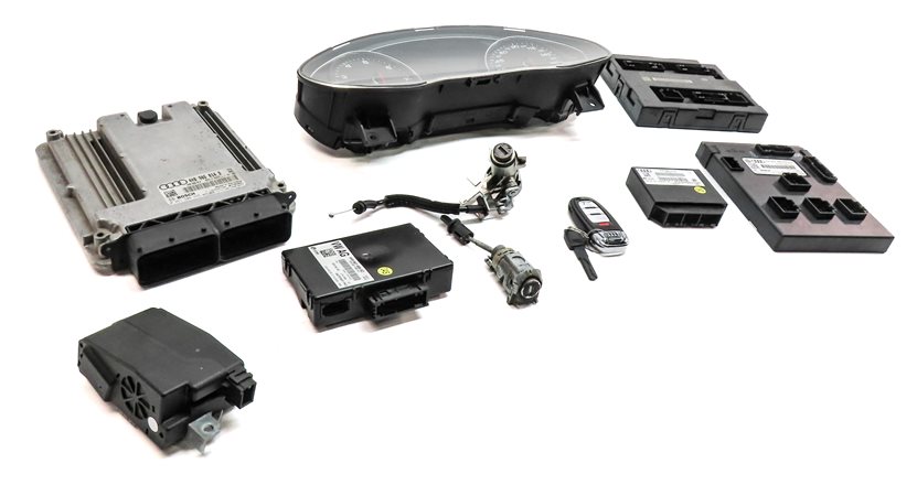 Thumbnail 3: 13-14 AUDI A8 S8 (D4 4H) 4.0L CEUA SPEEDOMETER IMMOBILIZER ENGINE MODULE KEY SET