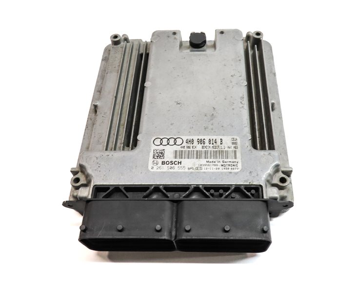 Thumbnail 5: 13-14 AUDI A8 S8 (D4 4H) 4.0L CEUA SPEEDOMETER IMMOBILIZER ENGINE MODULE KEY SET