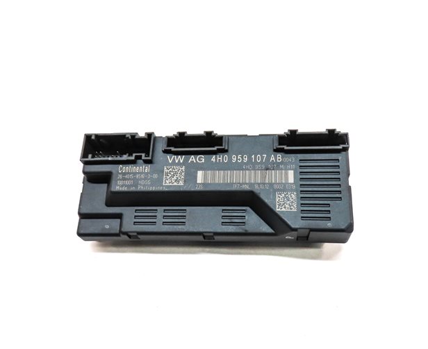 Thumbnail 2: 2013 AUDI A8 (D4 4H) REAR TRUNK HATCH LID CONTROL MODULE