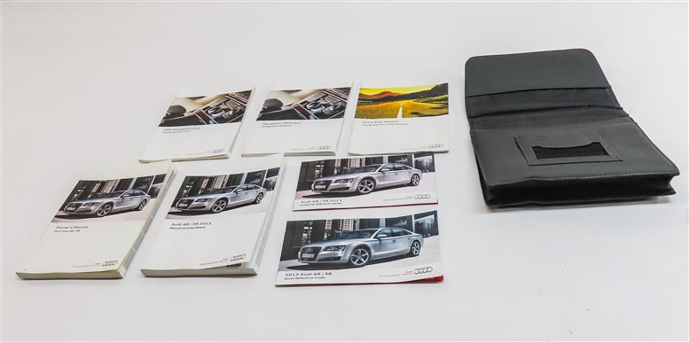 Thumbnail 2: 2013 AUDI A8 (D4 4H) 4.0L (CEUA) ENGINE OWNERS MANUAL BOOKLET SET/8 w/ CASE