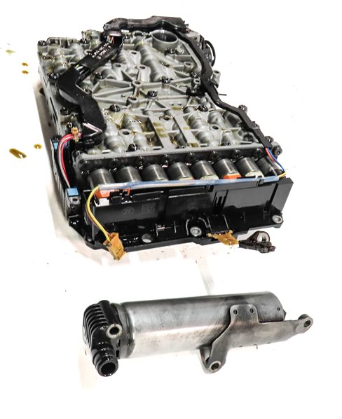Thumbnail 3: 13-14 AUDI A8 S8 (D4 4H) 8HP55A AUTOMATIC TRANSMISSION VALVE BODY w/ OIL PUMP