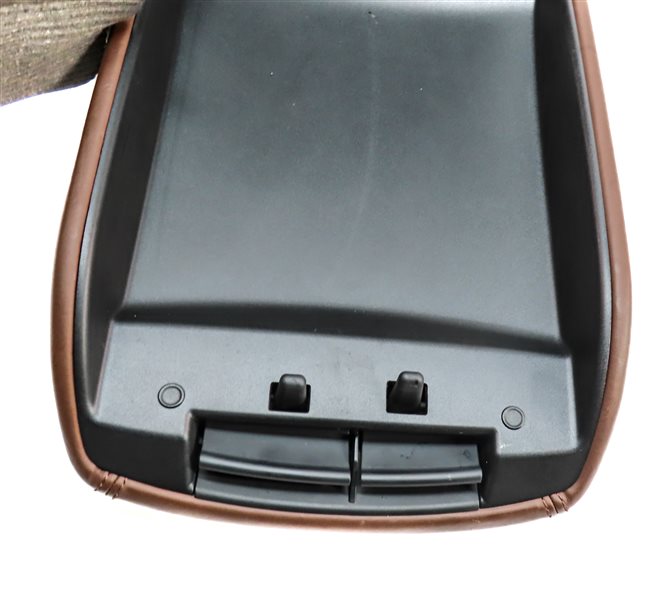 Thumbnail 11: 11-18 AUDI A8 S8 D4 4H REAR CENTER SEAT BACK CONSOLE ARMREST w/ MASSAGE (Brown)