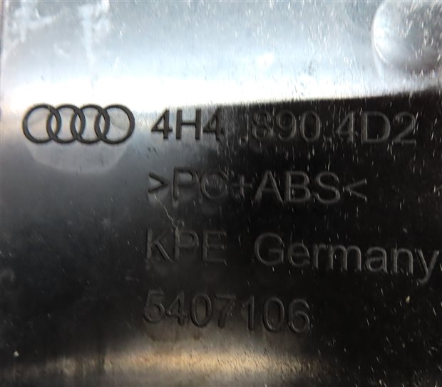 Thumbnail 13: 11-18 AUDI A8 S8 D4 4H REAR CENTER SEAT BACK CONSOLE ARMREST w/ MASSAGE (Brown)