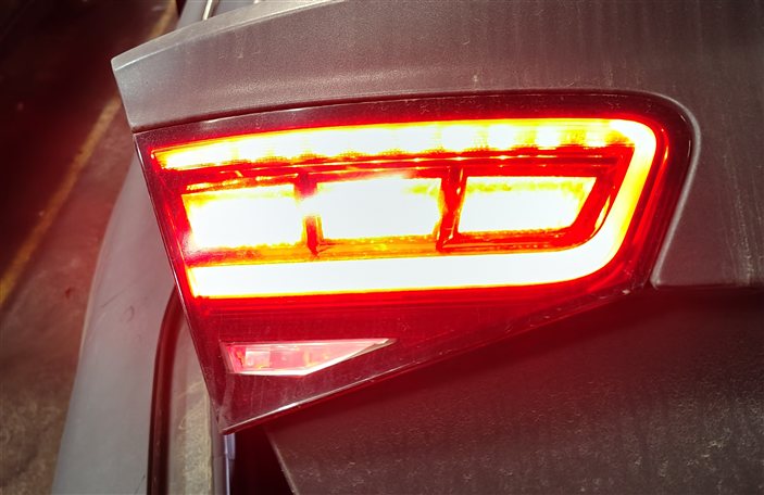 Thumbnail 3: 11-14 AUDI A8 S8 D4 4H INNER & OUTER LED TINTED TAILLIGHT BRAKE LIGHT LAMP SET/4