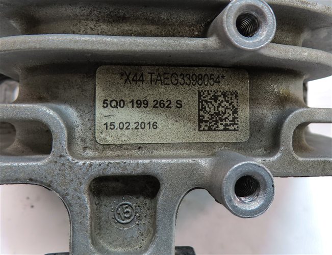 Thumbnail 8: 2016 AUDI A3 E-TRON (8V) 1.4L HYBRID (CXUA) RIGHT ENGINE MOTOR SUPPORT MOUNT