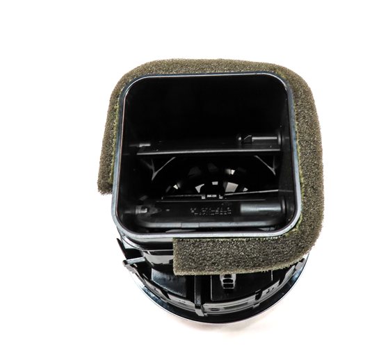 Thumbnail 3: 2016 AUDI A3 E-TRON (8V) FRONT DASH DASHBOARD HEAT AIR AC HVAC VENT (Black)