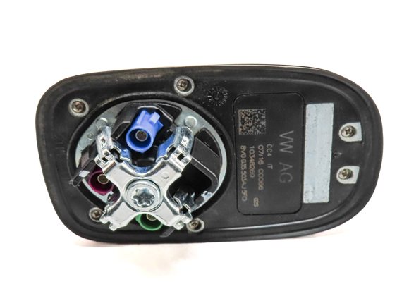 Thumbnail 5: 2016 AUDI A3 E-TRON (8V) RADIO RECEPTION SHARK FIN ROOF ANTENNA MODULE (Black)